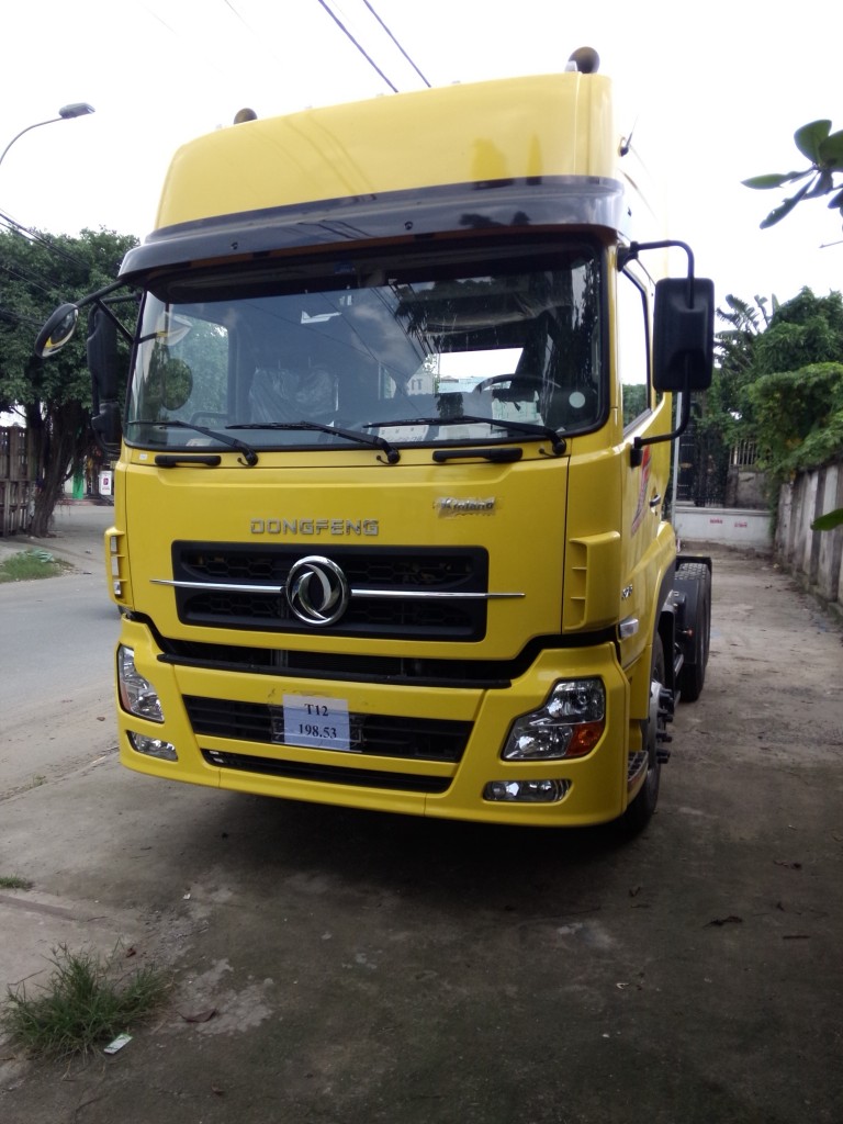 Gía Bán Xe Đầu Kéo DongFeng Hoàng Huy L375 Thương Hiệu