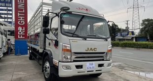 xe tải jac N800 thùng mui bạt