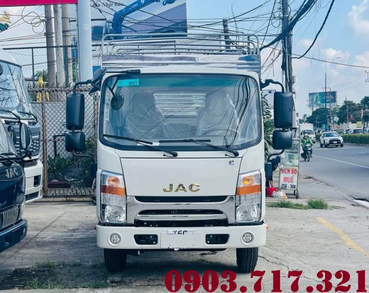 Xe JAC N200S Thùng Bạt